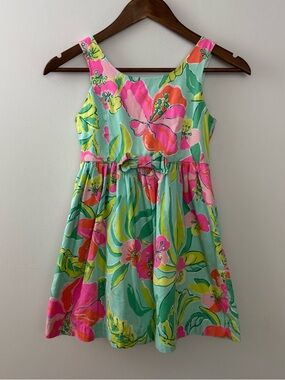 Lilly Pulitze colorful floral print Girls' Floral Sleeveless Dress Sz 8